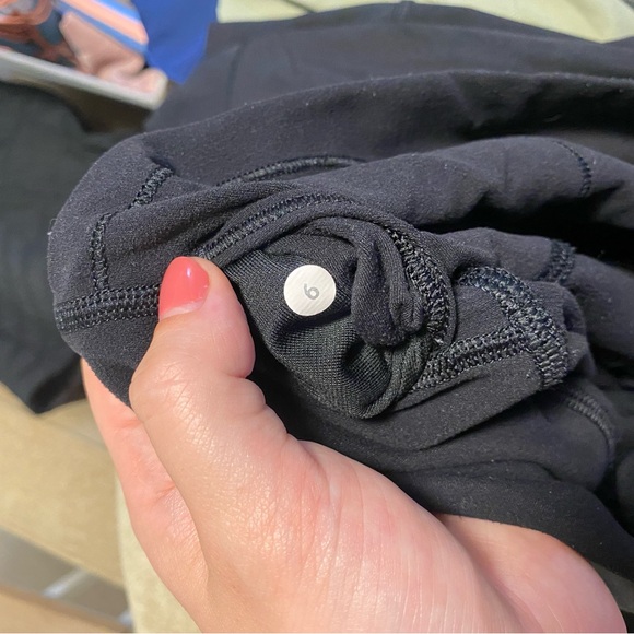 21” Align Capris - Picture 4 of 4